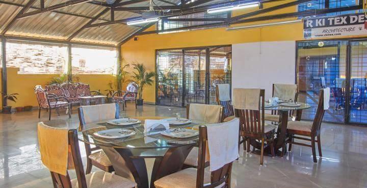 Hotel Av Comforts Settahalasūr Extérieur photo