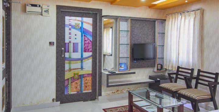 Hotel Av Comforts Settahalasūr Extérieur photo